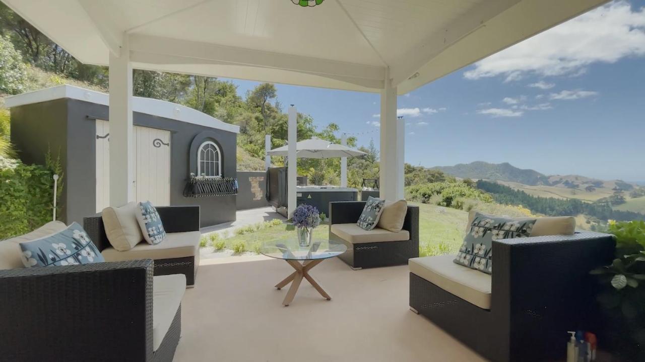 Bayview Valley Lodge Bed & Breakfast Whitianga Exterior foto