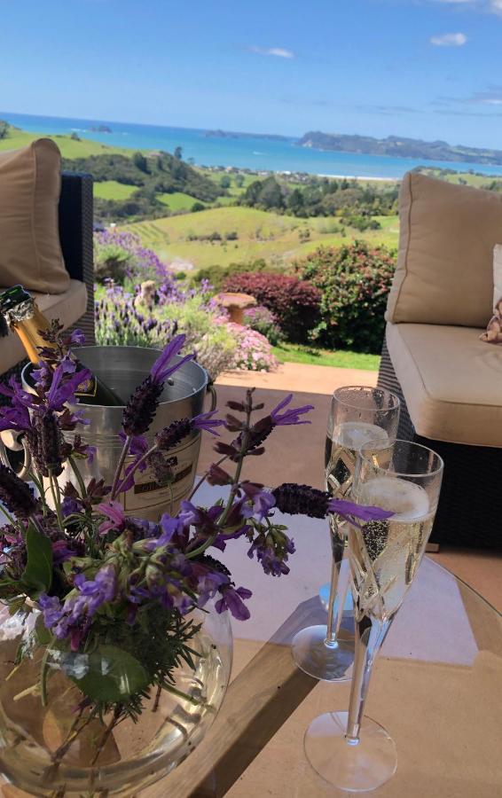 Bayview Valley Lodge Bed & Breakfast Whitianga Exterior foto