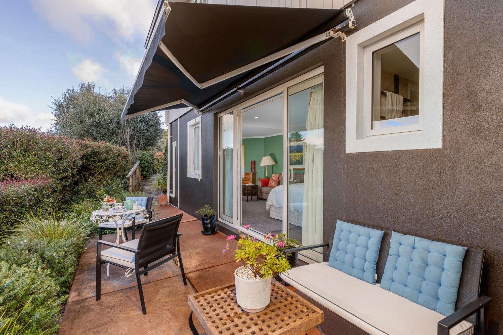 Bayview Valley Lodge Bed & Breakfast Whitianga Exterior foto